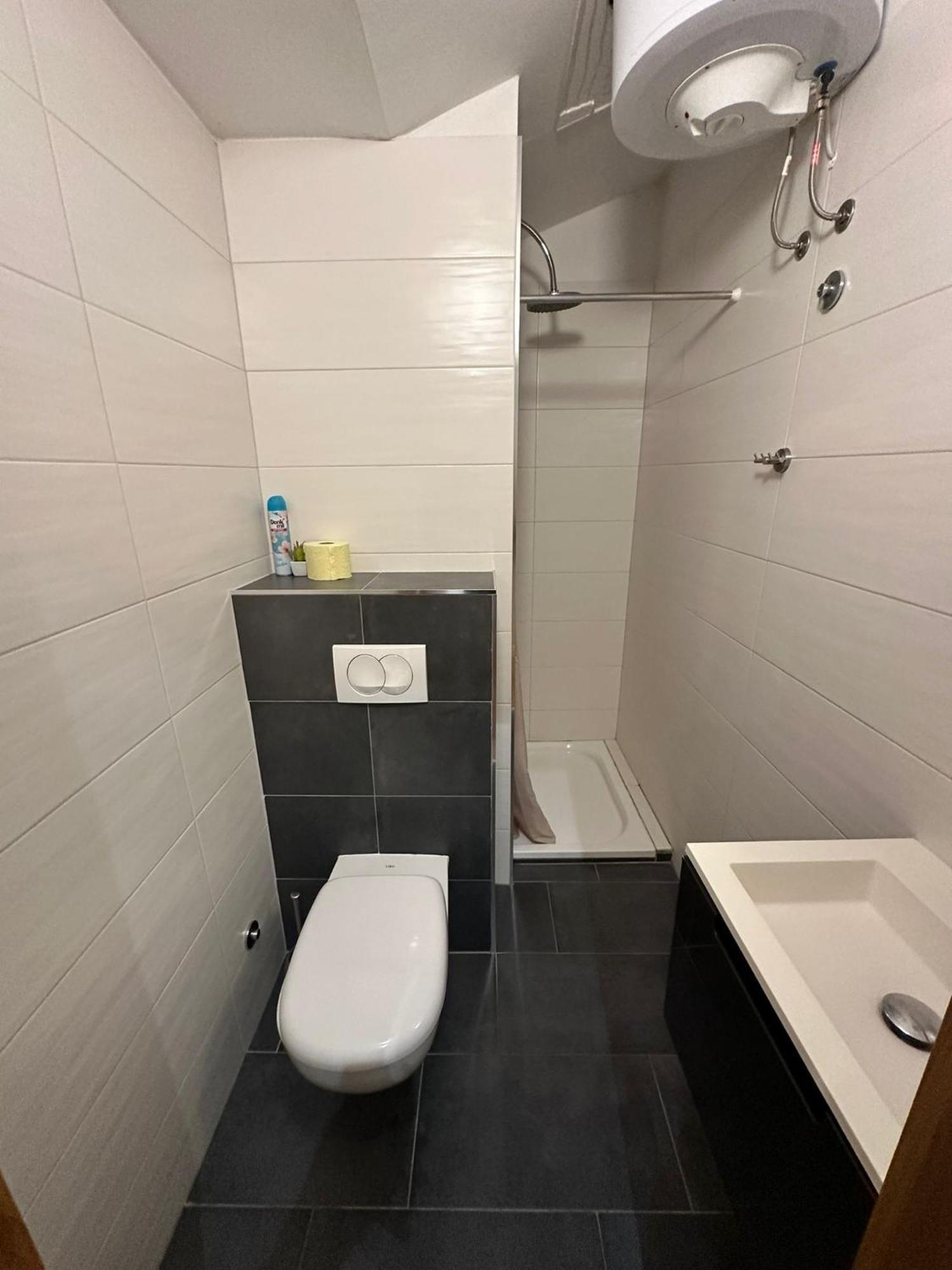 Apartment In The Heart Of Пула Екстериор снимка