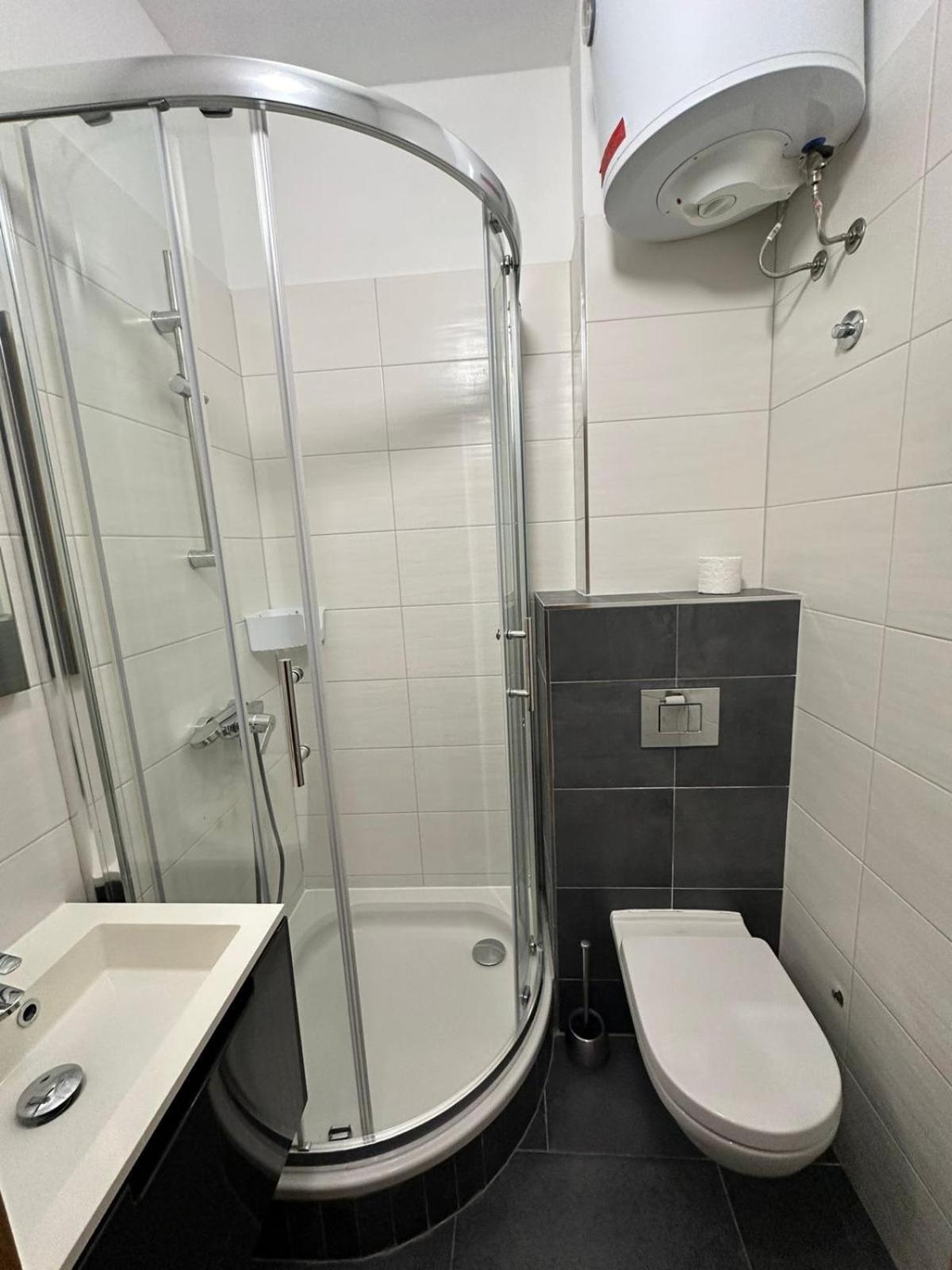 Apartment In The Heart Of Пула Екстериор снимка