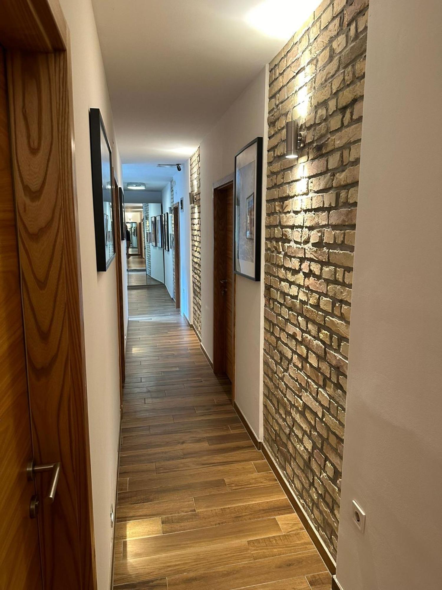 Apartment In The Heart Of Пула Екстериор снимка